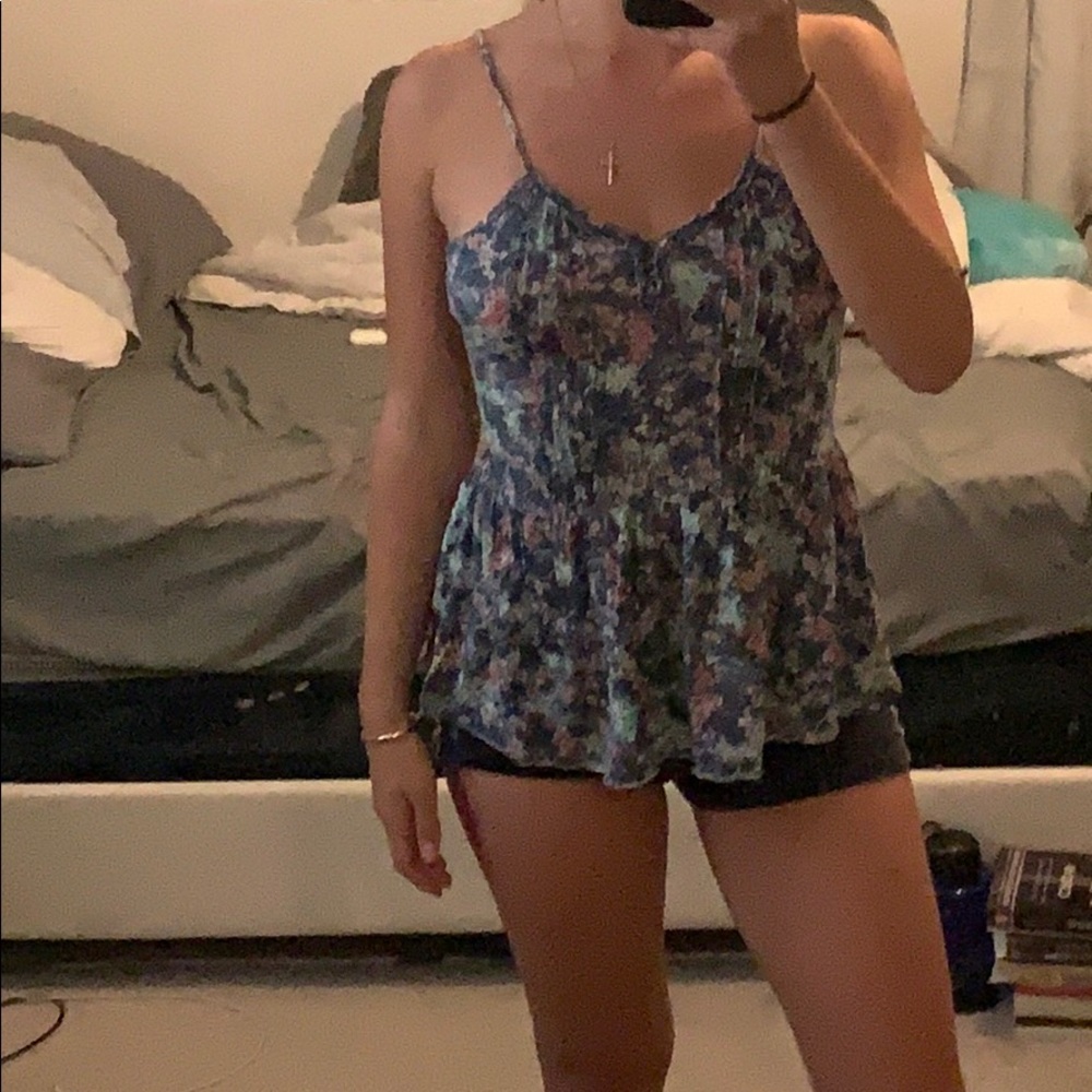 Blue floral print cami, cinched waist, v neck